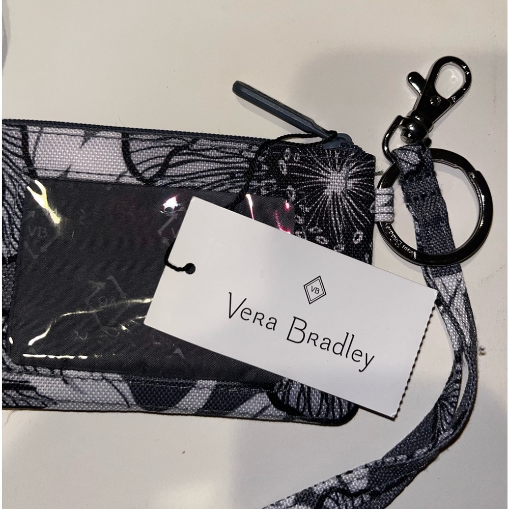 Vera Bradley Zip ID Case & Lanyard in Moon Shadow Meadow Gray& White 💐🩶🤍